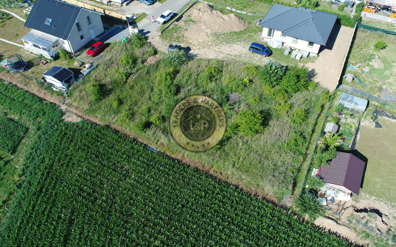 Prodej, Pozemky pro bydlení, 1009 m² - Sluštice, okr. Praha-východ