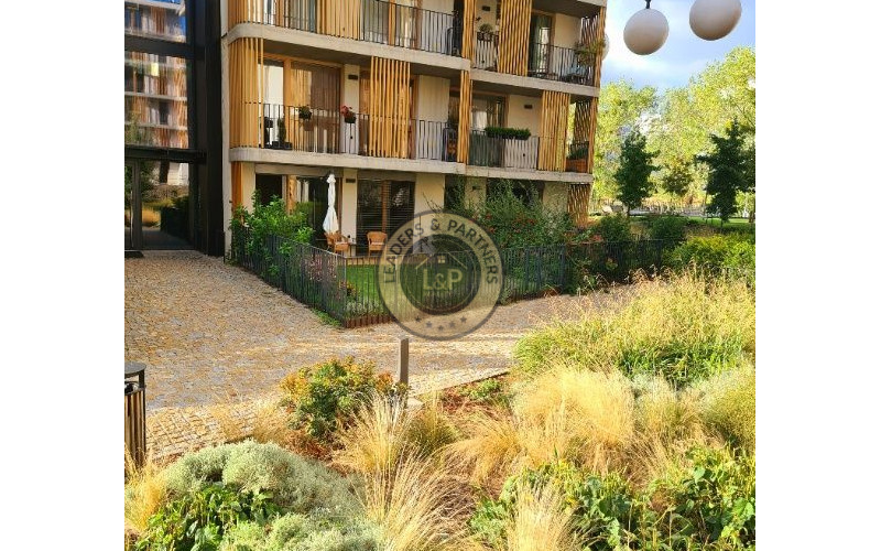 PRENÁJOM 2 IZBOVÝ BYT V NIDO S PREDZÁHRADKOU - TOMÁŠIKOVA - NOVÉ MESTO