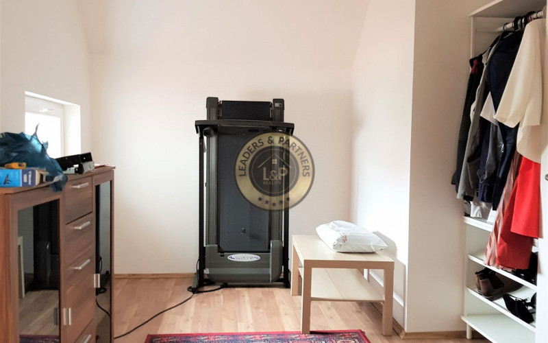 PREDAJ 5izbový rodinný dom Rajka