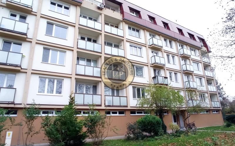 *NA PREDAJ* 3 izbový byt Vážska / Piešťany