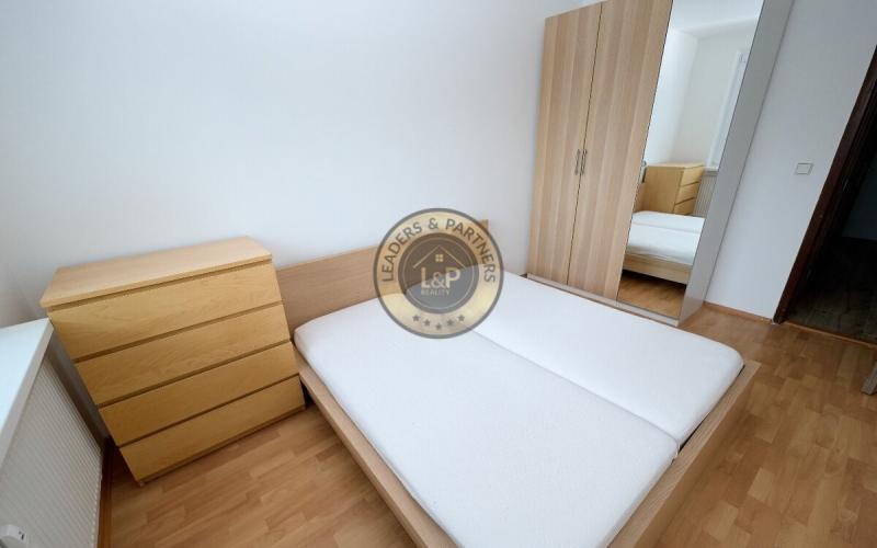 PRENÁJOM 3- IZBOVÉHO BYTU -  PETRŽALKA , BRATISLAVA