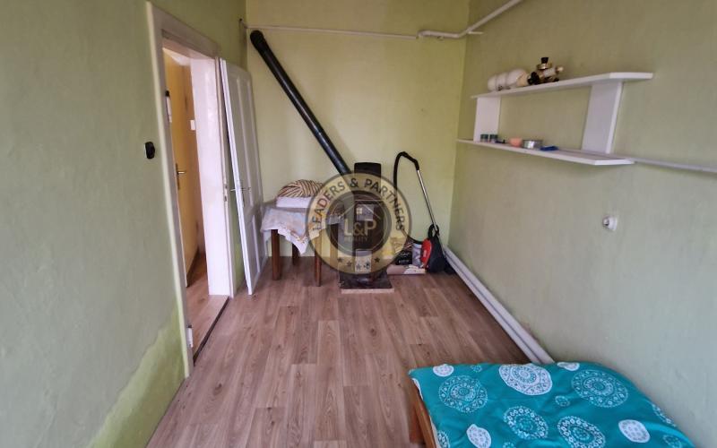 Ponúkame na predaj rodinný dom v Čáčove