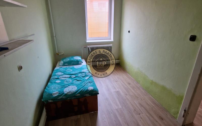 Ponúkame na predaj rodinný dom v Čáčove