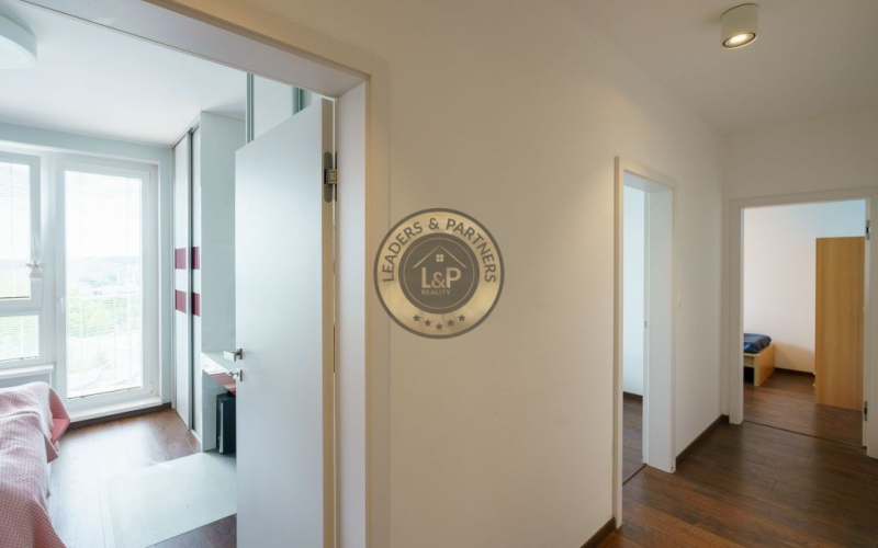 PRENÁJOM LUXUSNÝ 4 IZBOVÝ BYT, REZIDENCIA MACHNÁČ-DROTÁRSKA CESTA