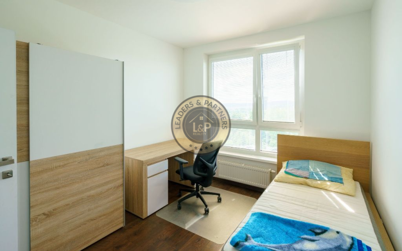 PRENÁJOM LUXUSNÝ 4 IZBOVÝ BYT, REZIDENCIA MACHNÁČ-DROTÁRSKA CESTA