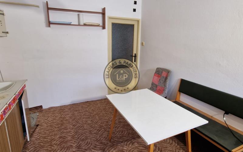 PREDAJ KRÁSNY 3 IZBOVÝ BYT RAČA - KARPATSKÉ NÁMESTIE