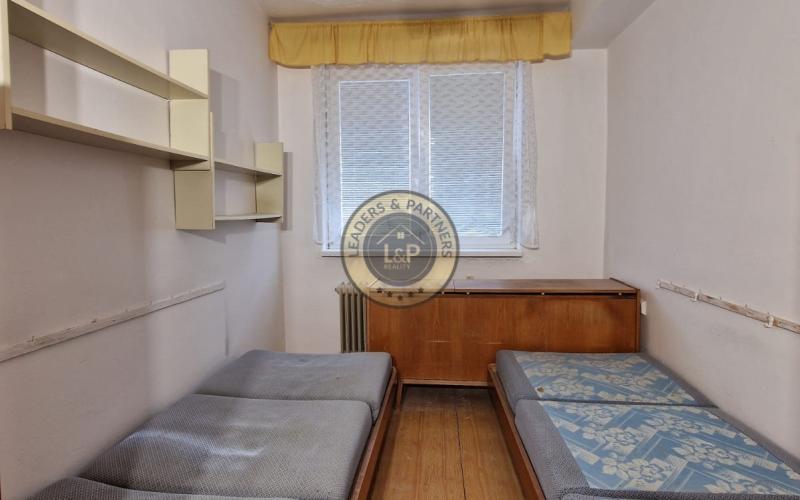 PREDAJ KRÁSNY 3 IZBOVÝ BYT RAČA - KARPATSKÉ NÁMESTIE