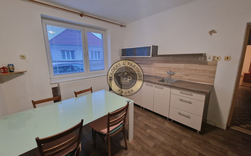 *NA PREDAJ* 3 izbový dom v obci Ostrov pri Piešťanoch