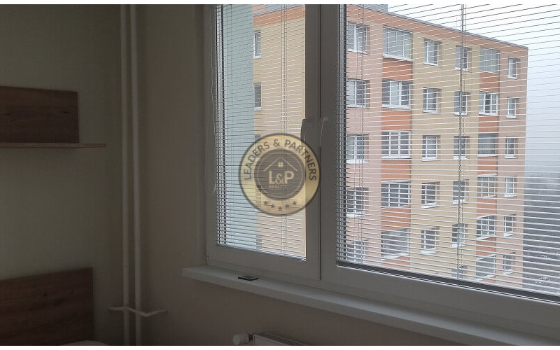 PRENÁJOM PEKNÝ 1,5 IZBOVÝ BYT - BILÍKOVA DÚBRAVKA