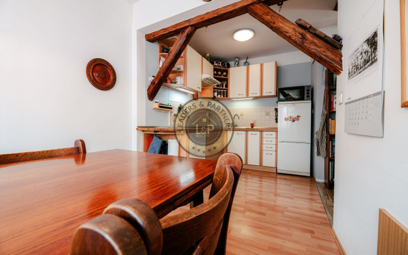 Investičný rodinný dom vhodný na podnikateľské účely v centre Trenčína!!!