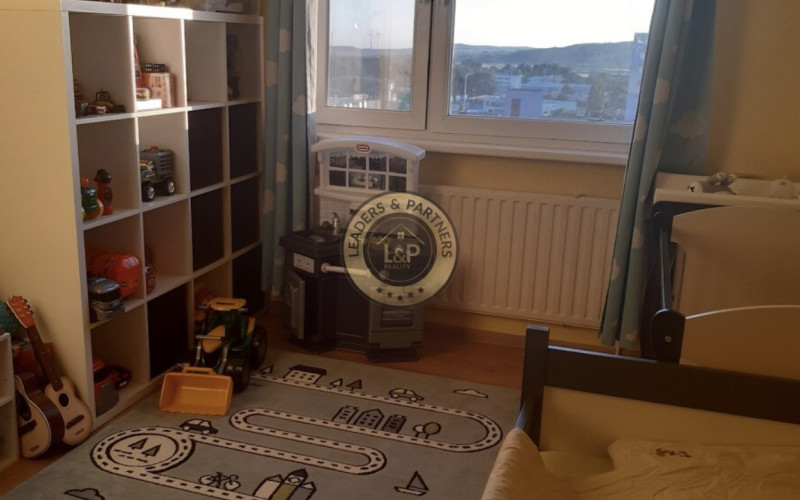 PRENÁJOM KRÁSNY 3 IZBOVÝ BYT, PETRŽALKA, SMOLENICKÁ