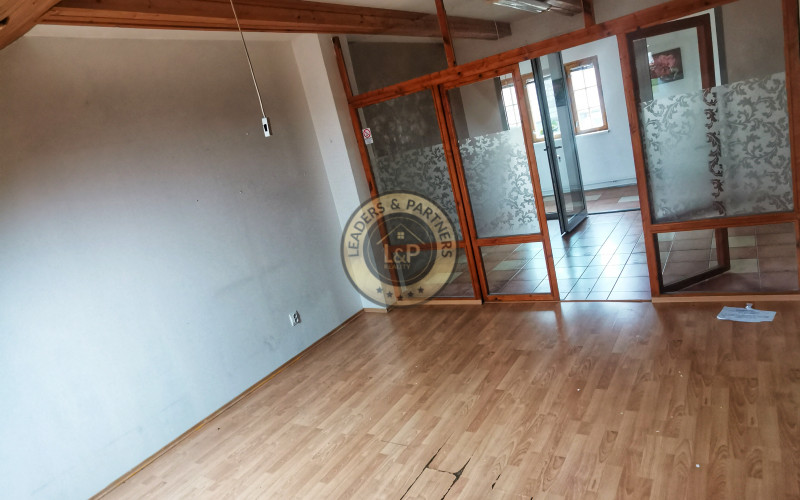 *PRENÁJOM* obchodný priestor v Hlohovci