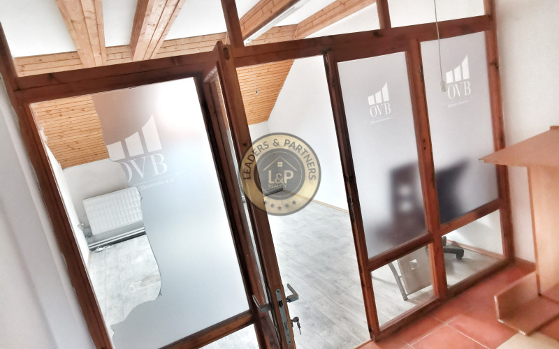 *NA PRENÁJOM* obchodný priestor Hlohovec