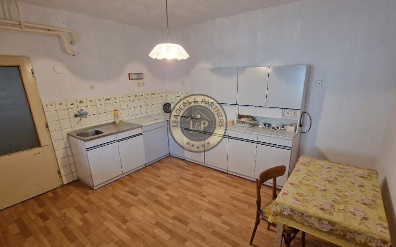 Na predaj rodinný dom v obci Zeleneč (Znížená cena!)