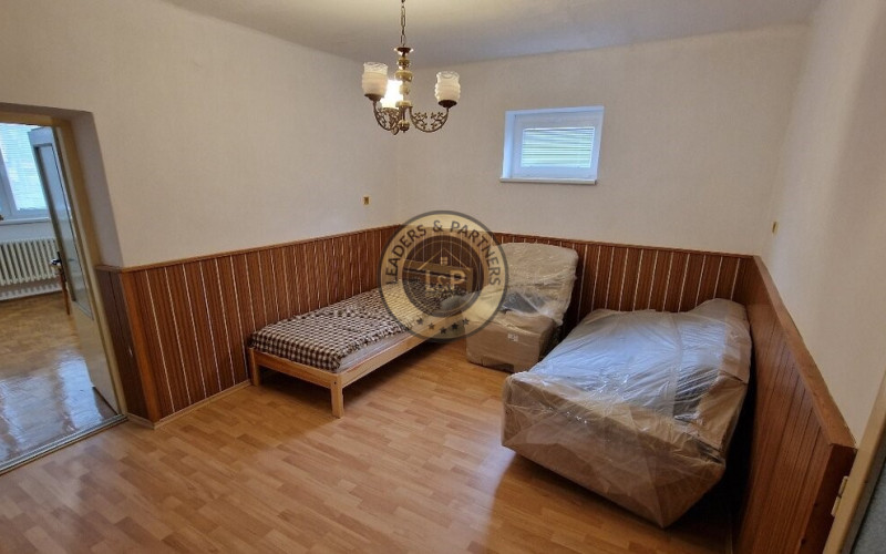 Na predaj rodinný dom v obci Zeleneč (Znížená cena!)