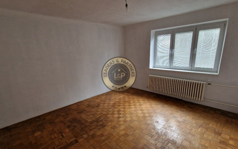 Na predaj rodinný dom v obci Zeleneč (Znížená cena!)