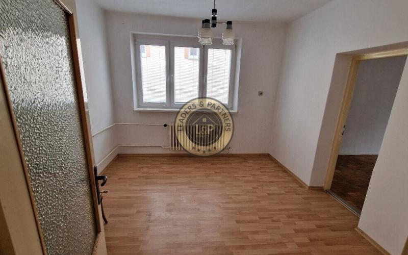 Na predaj rodinný dom v obci Zeleneč (Znížená cena!)