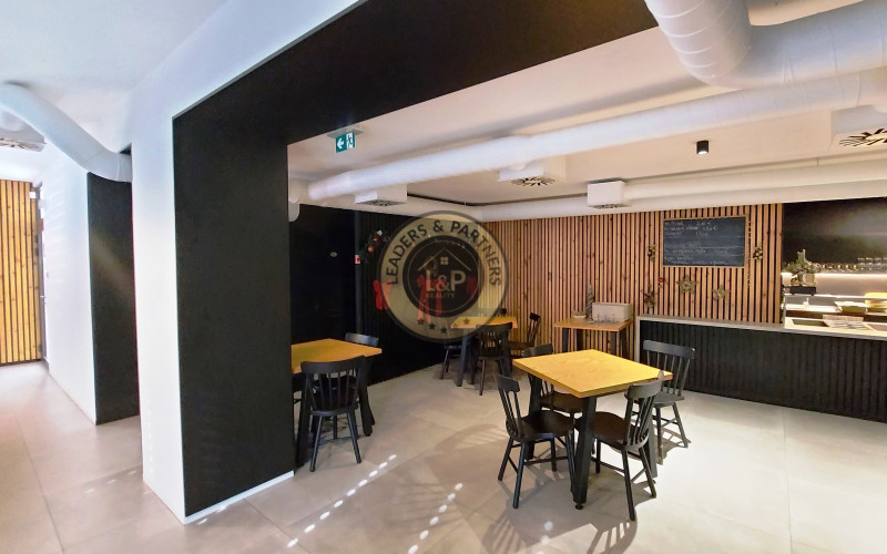 Na predaj Motorest KANADA - Hriadky.