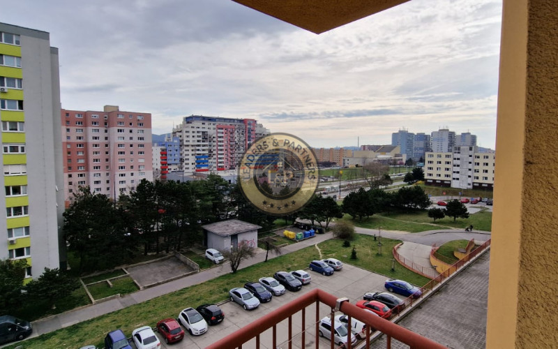 VEĽKOMETRÁŽNÝ BYT PRE RODINU, DÚBRAVKA