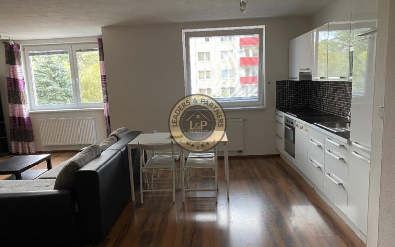 PREDAJ KRÁSNY 2 IZBOVY BYT, RUŽINOV, REZEDOVÁ