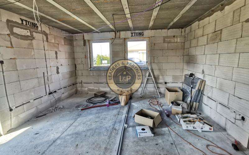 Rozostavaný 4 izbový dom, Pečeňady