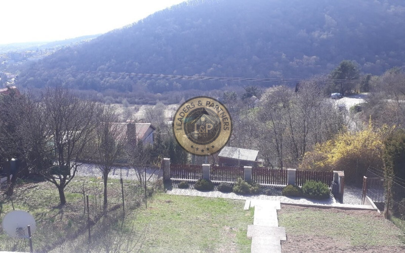 Chata - dom Košice - Ťahanovce, Viničky, elektrina, voda, žumpa