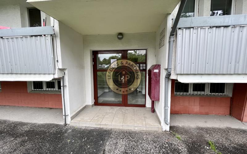 PREDAJ KRÁSNY 3 IZBOVÝ BYT, HÚŠČAVOVA DÚBRAVKA