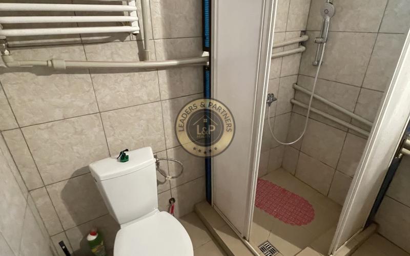 Prenájom 4-izbového domu v Zavare