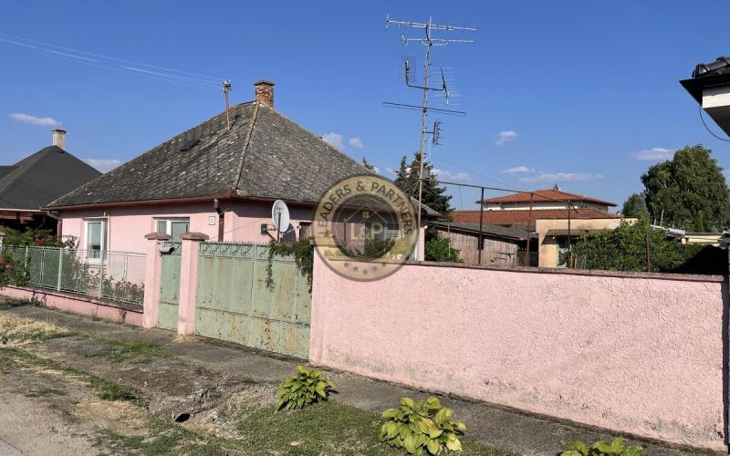 STARŠÍ RODINNÝ DOM NA PREDAJ - KAJAL