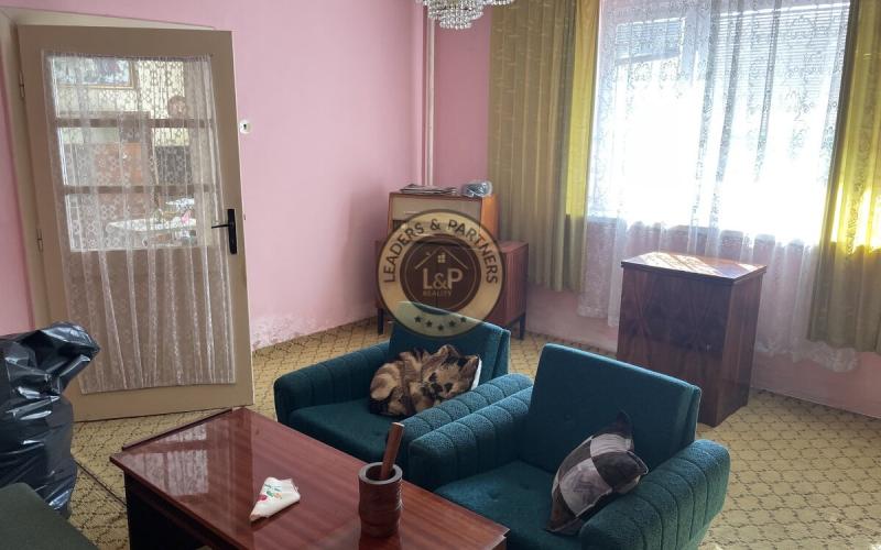 STARŠÍ RODINNÝ DOM NA PREDAJ - KAJAL