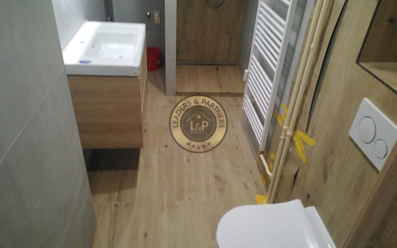 Rezervované -Prenájom 2 izbový byt  ul .Šoltésovej  s garážou Staré Mesto