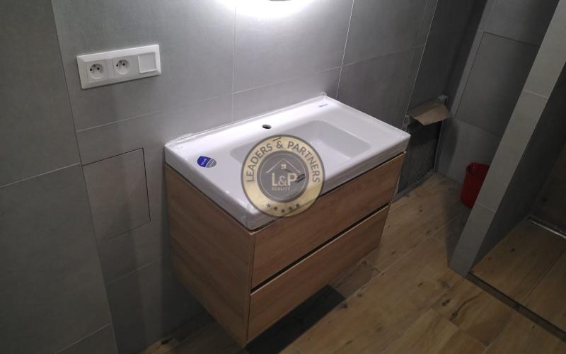 Rezervované -Prenájom 2 izbový byt  ul .Šoltésovej  s garážou Staré Mesto