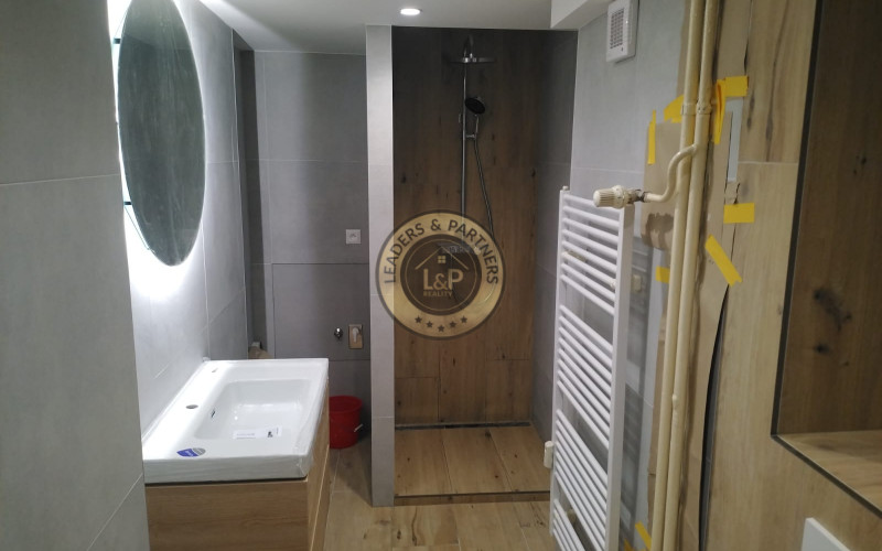 Rezervované -Prenájom 2 izbový byt  ul .Šoltésovej  s garážou Staré Mesto