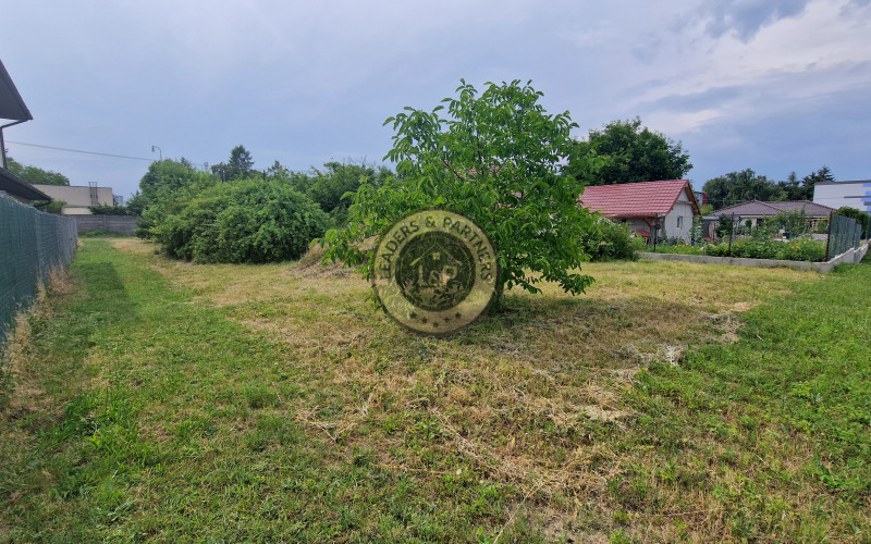 *AKTUÁLNE* stavebný pozemok Leopoldov