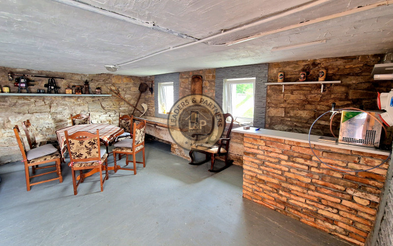 U KOVÁČOV / Podkozince - Chalupa v kľudnej lokalite