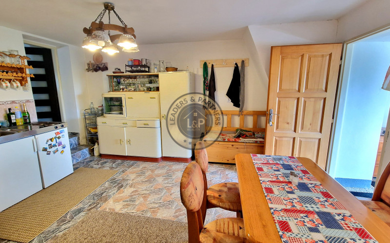 U KOVÁČOV / Podkozince - Chalupa v kľudnej lokalite