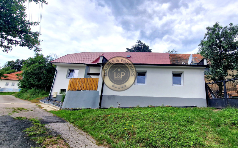 U KOVÁČOV / Podkozince - Chalupa v kľudnej lokalite