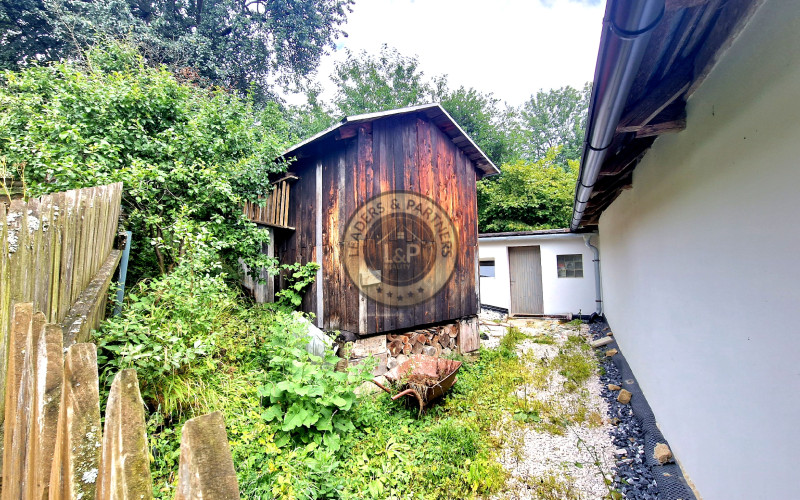 U KOVÁČOV / Podkozince - Chalupa v kľudnej lokalite