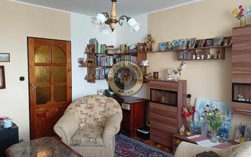 3 - izb. byt, Dénešova ul. - KVP, čiastočná rekonštrukcia, 70 m2