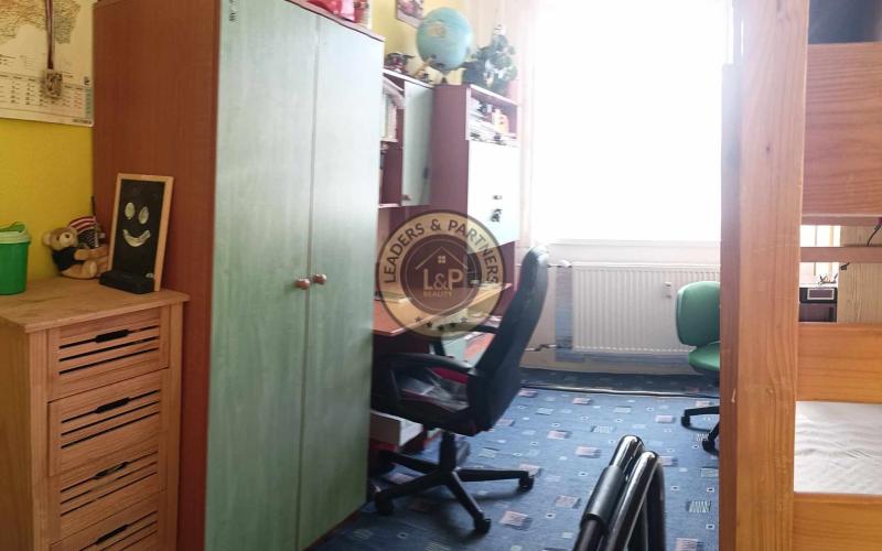 3 - izb. byt, Dénešova ul. - KVP, čiastočná rekonštrukcia, 70 m2