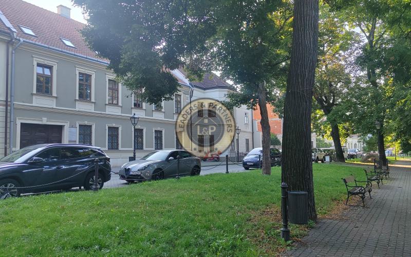 Kancelária v Trnave na prenájom, Kapitulská ul. - centrum mesta, 30 m2