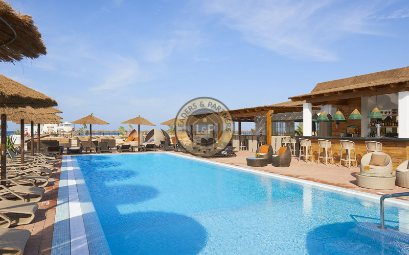 Apartmány v rezorte MELIÃ Llana Beach Resort & Spa, ostrov Sal, Kapverdy