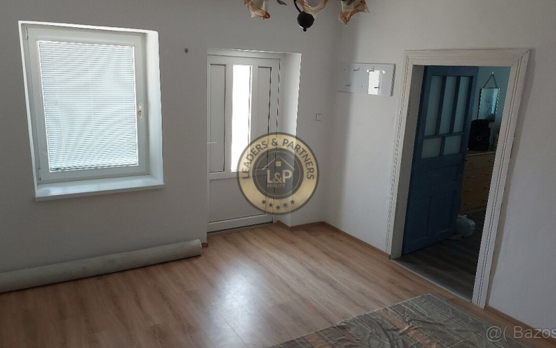 Na predaj kompletne  zrekonštruovaný dom v Maďarsku v obci Hernádszurdok.