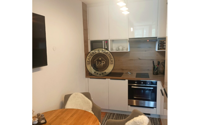 PRENÁJOM 2 -IZBOVÝ BYT NA GALVANIHO ULICI