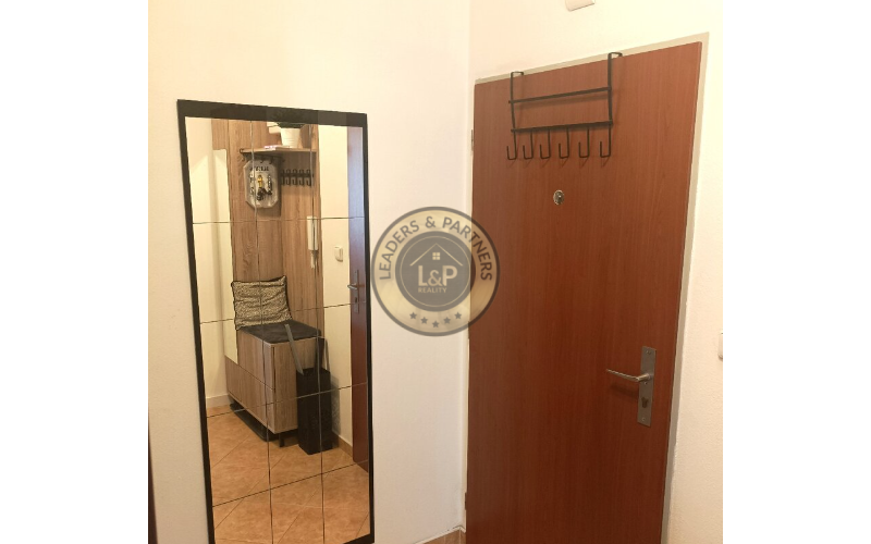 PRENÁJOM 2 -IZBOVÝ BYT NA GALVANIHO ULICI