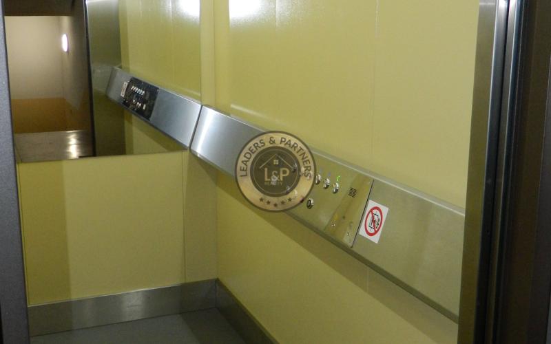 PREDANÉ! Veľký 2 izbový byt 68m2 Košice - Juh ul. Šoltésovej + loggia