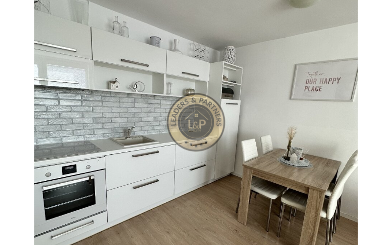 PREDAJ , NÁDHERNÝ , 1,5-IZBOVÝ BYT , RUŽINOV , RUŽINOVSKÁ ULICA