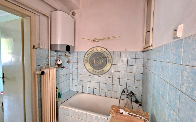 *NOVÁ CENA* veľký rodinný dom s garážou a krásnym pozemkom Piešťany/ Sládkovičova