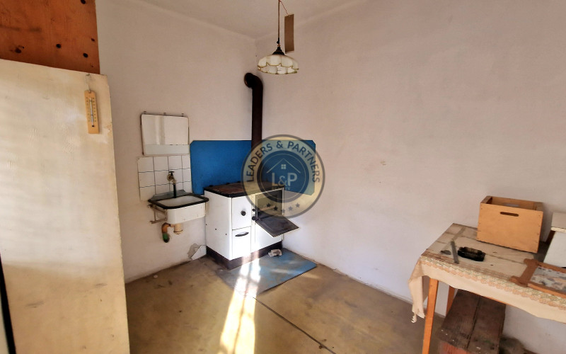 *NOVÁ CENA* veľký rodinný dom s garážou a krásnym pozemkom Piešťany/ Sládkovičova