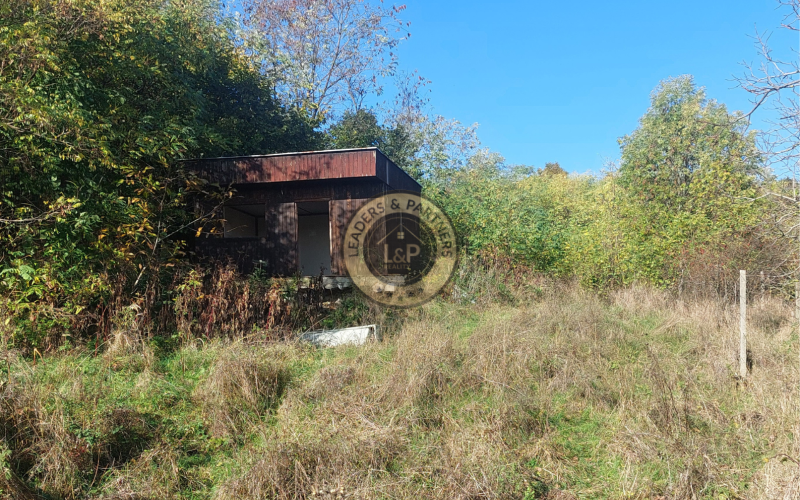 Na predaj investičný pozemok Nitra- Štitáre 2256 m2